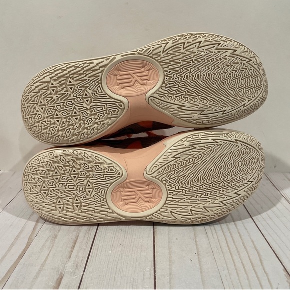 New Nike Kyrie Low 5 Pink Blue Green DJ6012-800 Men’s Size 9 Shoes Basketball - Picture 5 of 12